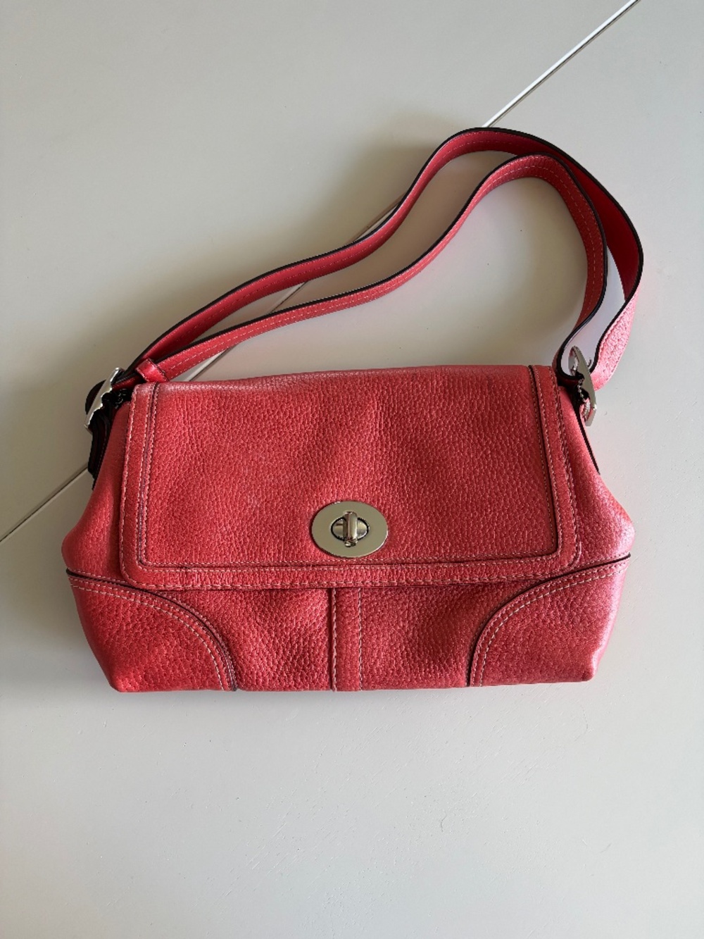 Coach F13085 Hamptons Coral Pebbled Leather Turnlock Crossbody